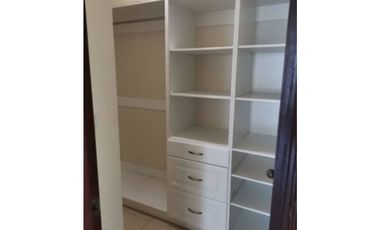 ALQUILER DE APARTAMENTO CON L/B EN MARBELLA