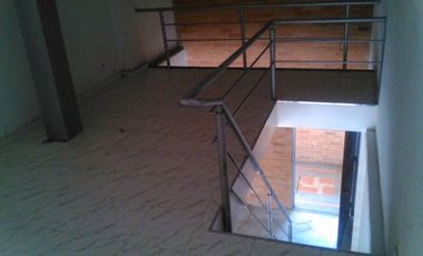 local en venta en hacienda alcala. Cod V1029055