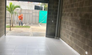 ARRIENDO de LOCALES en LA ESTRELLA