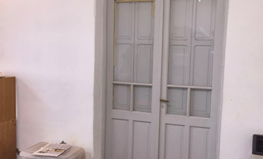 Venta casa 4 ambientes zona Villa Lynch