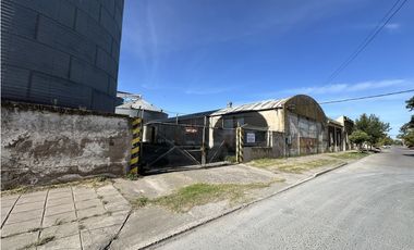 Planta de silos + Galpón