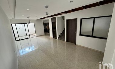 VENDO CASA NUEVA EN RESIDENCIAL TERRANOVA