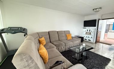 VENTA DE APTO DE 99 M2 EN MONTICELO. Cod V9699