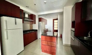 For Rent 4BR Apartment at Essence Darmawangsa