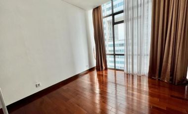 For Rent 4BR Apartment at Essence Darmawangsa