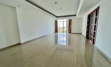 For Rent 4BR Apartment at Essence Darmawangsa