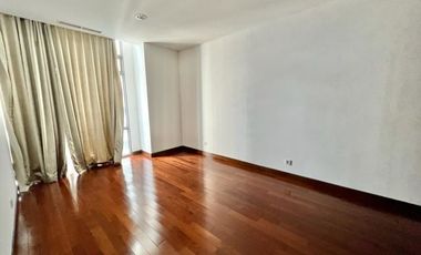 For Rent 4BR Apartment at Essence Darmawangsa