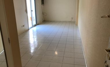 Departamento céntrico de 4 ambientes