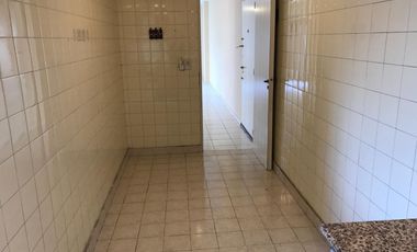 Departamento céntrico de 4 ambientes