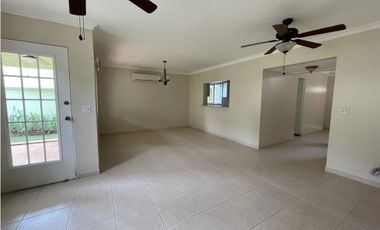 ALQUILER DE CASA TIPO DUPLEX EN CLAYTON ph albrook garden