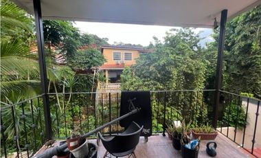SEA Confiable Vende Hermosa Casa en Llanos de Curundu