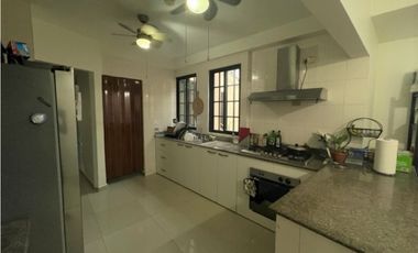 SEA Confiable Vende Hermosa Casa en Llanos de Curundu