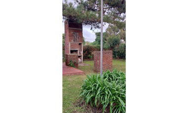 Se vende casa alpina playa los lobos