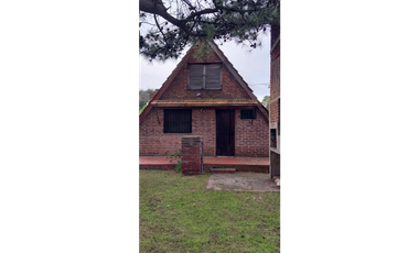 Se vende casa alpina playa los lobos