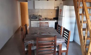 VENTA - DEPARTAMENTO DE 2 AMBIENTES CON ENTREPISO - MORON