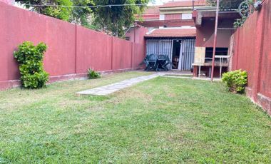 Duplex en venta en Martínez 4 amb.con Jardín