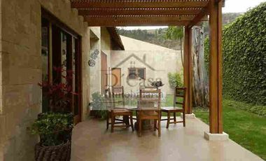 Casa en Venta – Machángara – 4 dormi., 1300m2 terreno