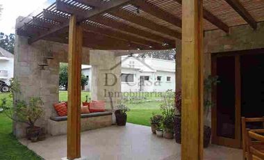 Casa en Venta – Machángara – 4 dormi., 1300m2 terreno