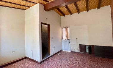 casa en venta en la riviera. Cod V4881