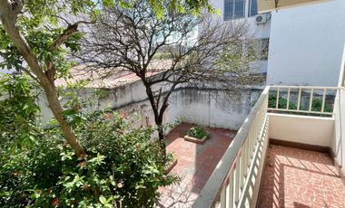 casa en venta en la riviera. Cod V4881