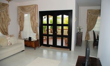 Se Vende Casa en Costa Sur, Ph Villa Valencia