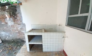 casa en arriendo/venta en salado. Cod A13463