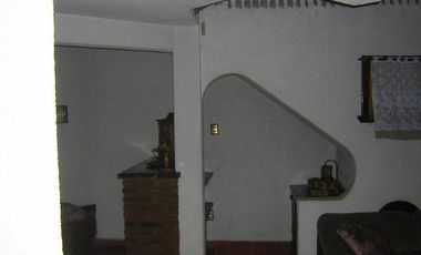 Vende:Chalet