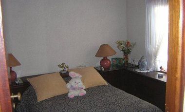 Vende:Chalet