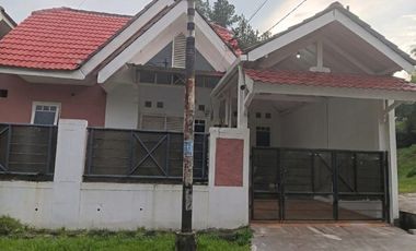 RUMAH STRATEGIS DI NUSA LOKA, BSD CITY, TANGERANG BANTEN