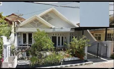 Rumah Nirwana Eksekutif Surabaya Timur Nyaman Lingkungan