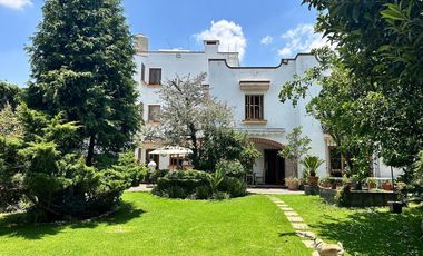 HERMOSA CASA COLONIAL ÚNICA EN SU ESTILO