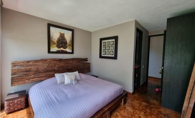 CASA AMUEBLADA EN VENTA, AVNDARO.