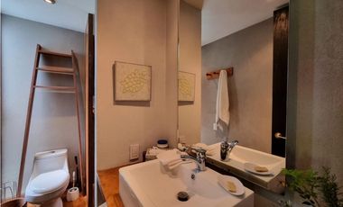 CASA AMUEBLADA EN VENTA, AVNDARO.