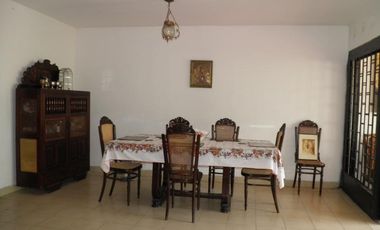 casa en venta en barrio blanco. Cod V15897