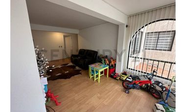 Vendo departamento en San Joaquin