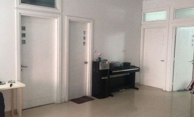 5 Bedroom Townhouse for sale