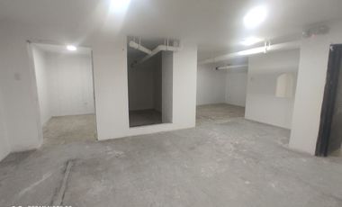 Local con Sótano y Parqueo en Venta | Centro Guayaquil.