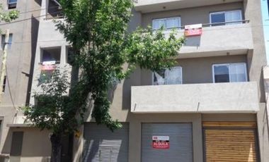 LOCAL A ESTRENAR EN QUILMES CENTRO