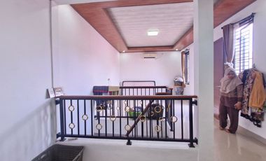 Rumah Strategis 15 Mnt ke Grand Galaxy Park LT 144 Hadap Timur J-40257