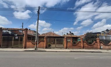 casa en arriendo en el cairo. Cod A119243