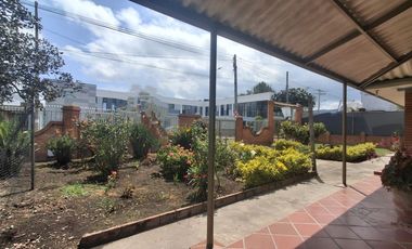 casa en arriendo en el cairo. Cod A119243