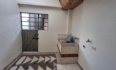 casa en arriendo en el cairo. Cod A119243