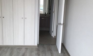Departamento en arriendo de 2 dorm + 2 baños . en San Miguel