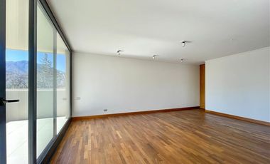 Departamento en arriendo de 4 dorm. en Lo Barnechea