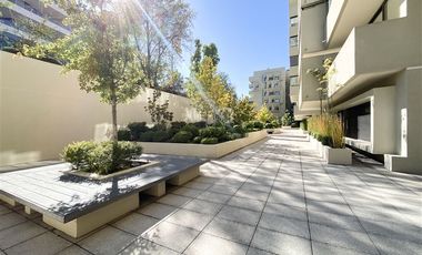 Departamento en arriendo de 4 dorm. en Lo Barnechea