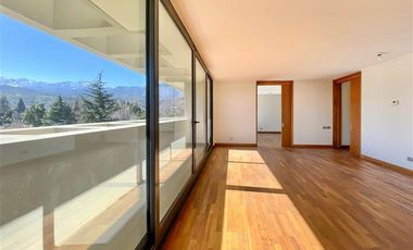 Departamento en arriendo de 4 dorm. en Lo Barnechea