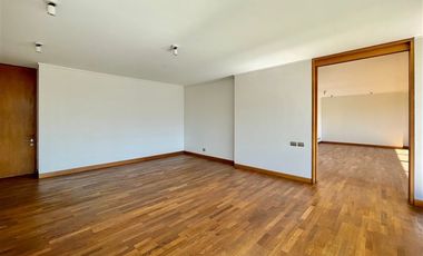 Departamento en arriendo de 4 dorm. en Lo Barnechea