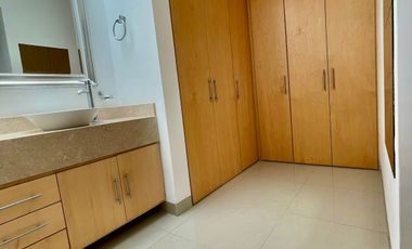 CASA EN RENTA AMUEBLADA EN COTO AL NORTE AGUASCALIENTES