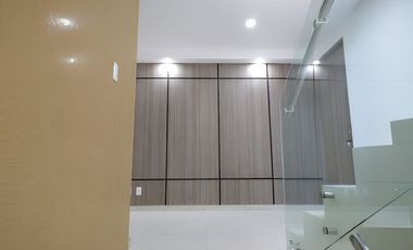Oficina en Venta en Calle 3 Naucalpan (m2o2459)