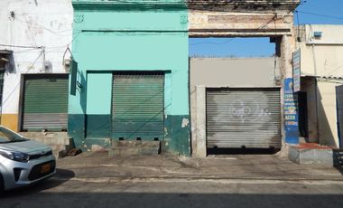 casa-local en venta en centro. Cod V88800